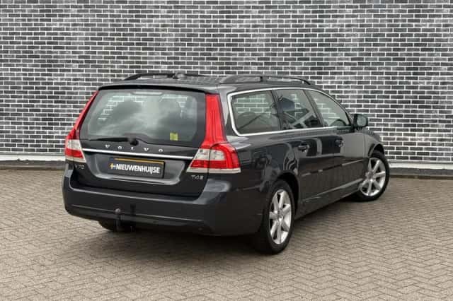 Volvo V70 (2015) thumbnail 6
