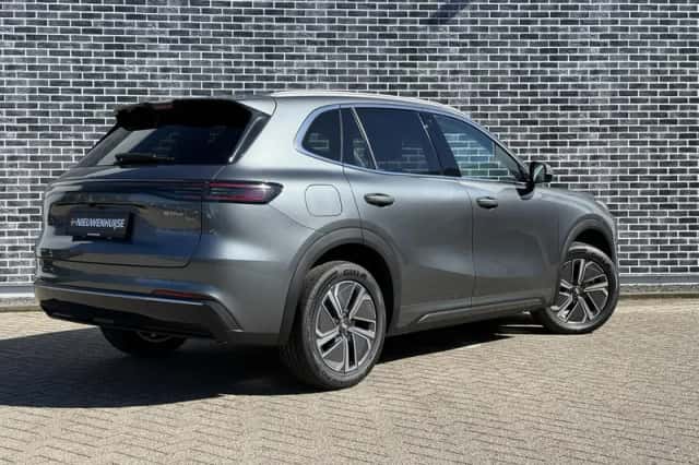 Geely Starray EM-i (2026) thumbnail 3