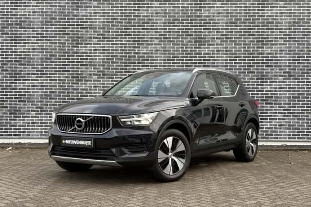 Volvo XC40 (2022) thumbnail 11