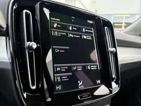 Volvo XC40 thumbnail 13