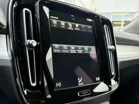 Volvo XC40 thumbnail 18