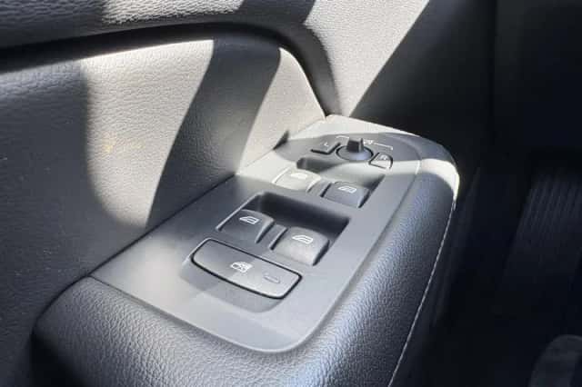 Volvo V60 (2022) thumbnail 18