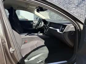 Volvo V60 thumbnail 9