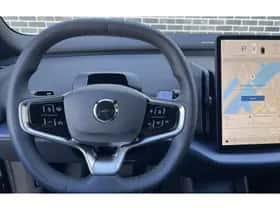 Volvo EX30 thumbnail 7