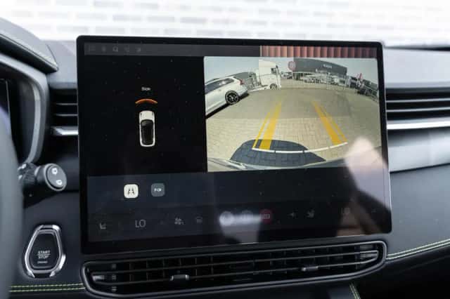 Lynk & Co 01 (2025) thumbnail 9
