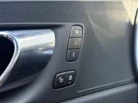 Volvo XC60 thumbnail 14
