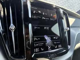 Volvo XC60 thumbnail 17