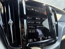 Volvo XC60 thumbnail 18