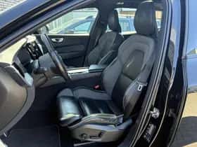 Volvo XC60 thumbnail 5