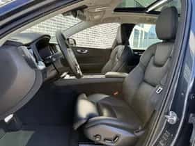Volvo XC60 thumbnail 7