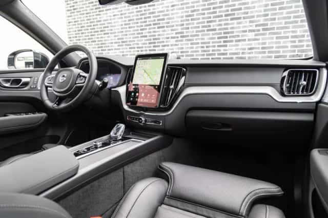 Volvo XC60 (2026) thumbnail 3