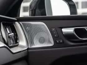 Volvo XC60 (2026) thumbnail 25