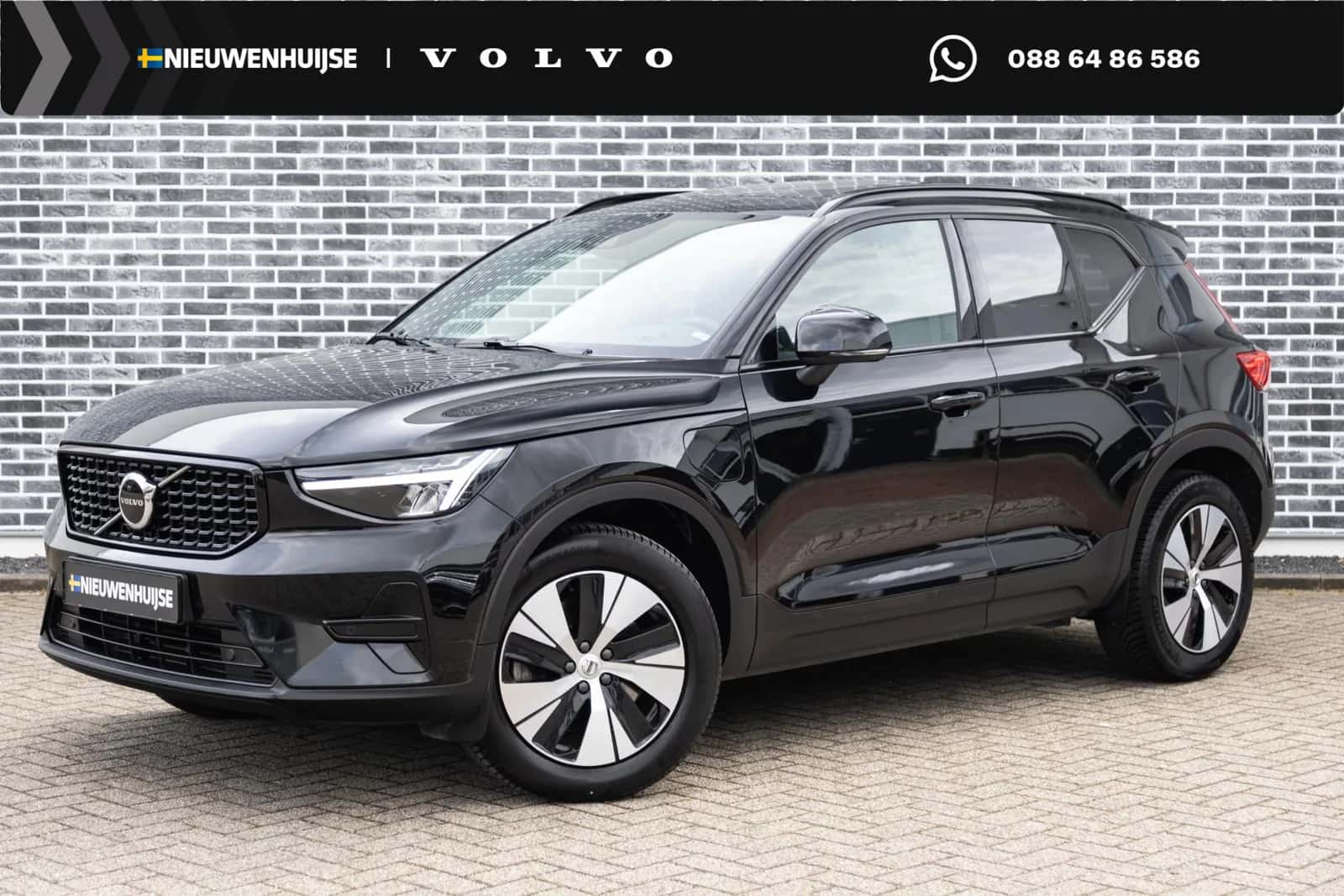 Volvo XC40 (2023) — foto 1