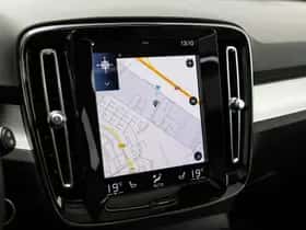 Volvo XC40 thumbnail 15
