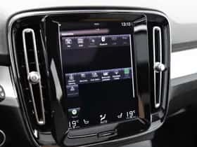 Volvo XC40 thumbnail 16