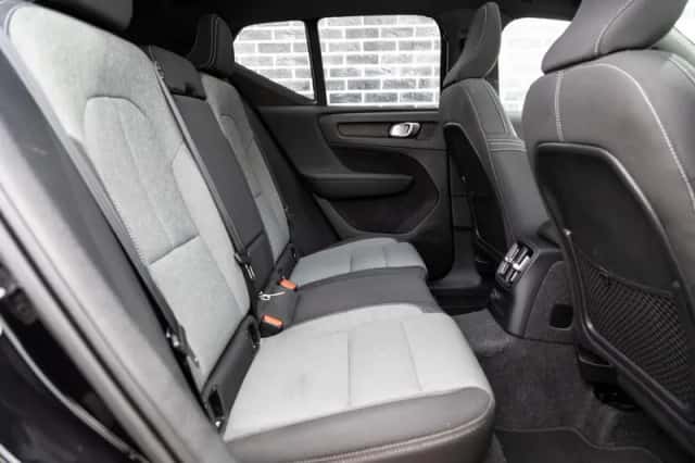 Volvo XC40 (2023) thumbnail 27