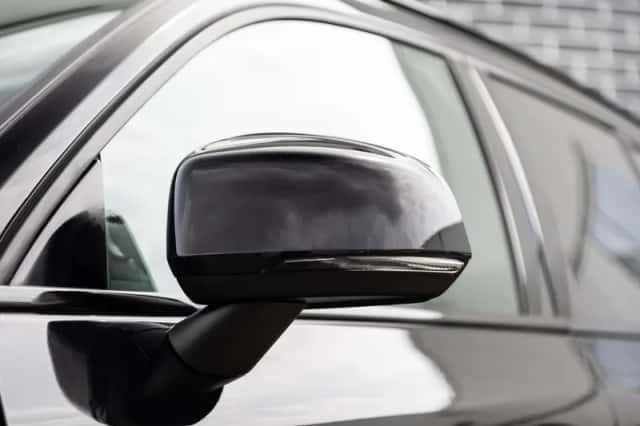 Volvo XC40 (2023) thumbnail 36