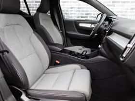 Volvo XC40 thumbnail 6