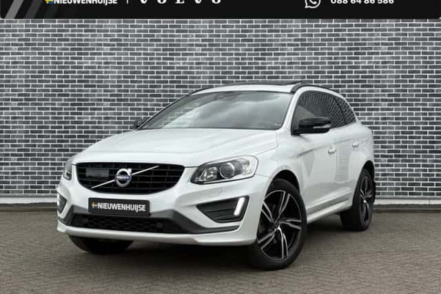 Volvo XC60 (2017) thumbnail 1