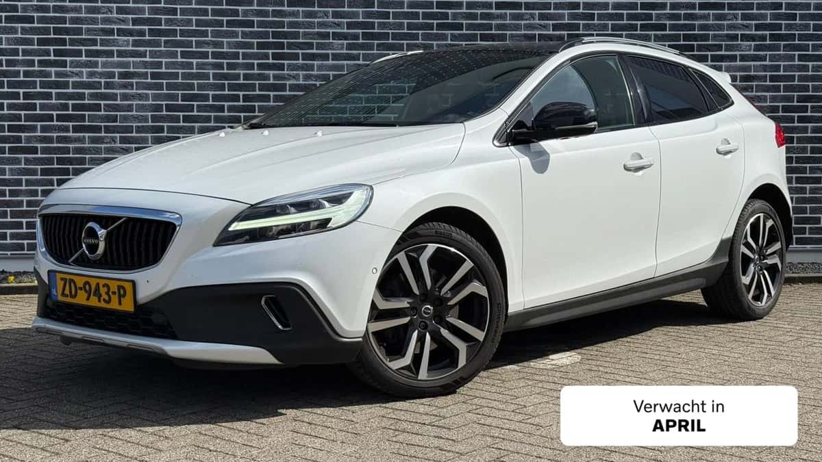 Volvo V40 — foto 1