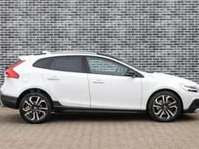 Volvo V40 (2019) thumbnail 15