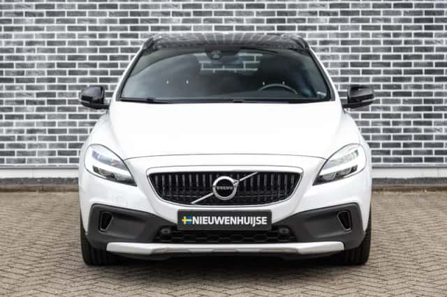 Volvo V40 (2019) thumbnail 17