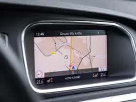 Volvo V40 (2019) thumbnail 36