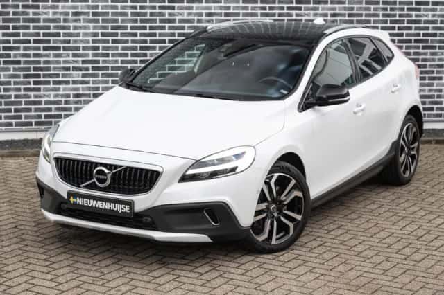Volvo V40 (2019) thumbnail 5
