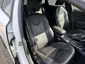 Volvo V40 thumbnail 6