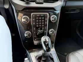 Volvo V40 thumbnail 7