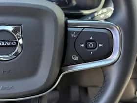 Volvo XC40 thumbnail 13