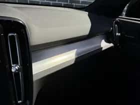 Volvo XC40 thumbnail 28