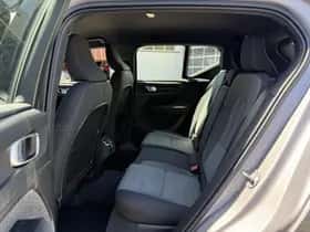 Volvo XC40 thumbnail 9