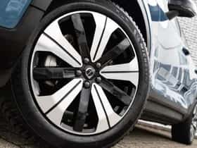 Volvo C40 thumbnail 22