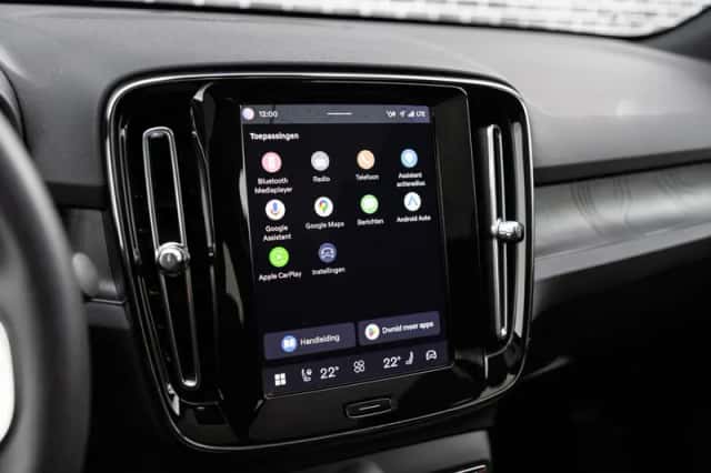 Volvo C40 (2022) thumbnail 32