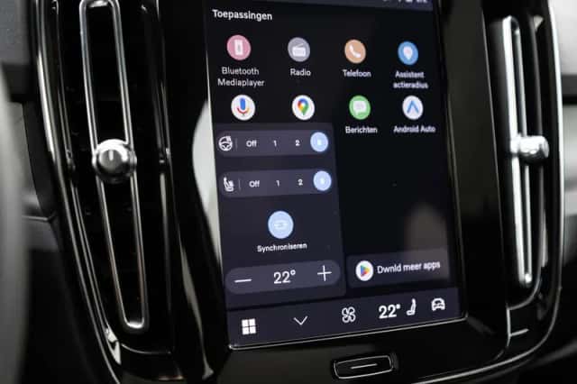 Volvo C40 (2022) thumbnail 33