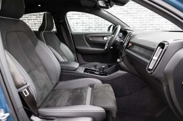 Volvo C40 (2022) thumbnail 6