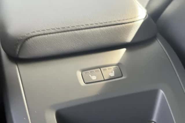 Volvo XC60 (2023) thumbnail 30