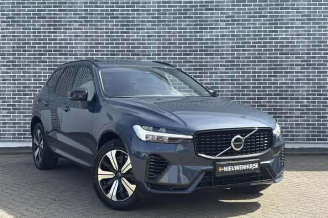 Volvo XC60 (2023) thumbnail 4