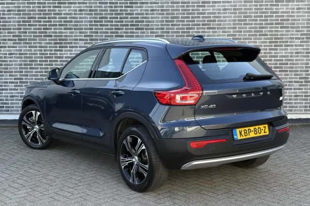 Volvo XC40 (2021) thumbnail 6