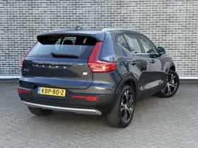 Volvo XC40 thumbnail 6