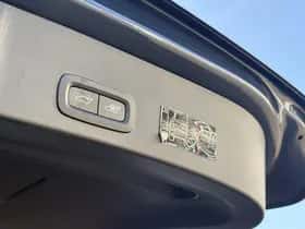 Volvo XC40 thumbnail 9