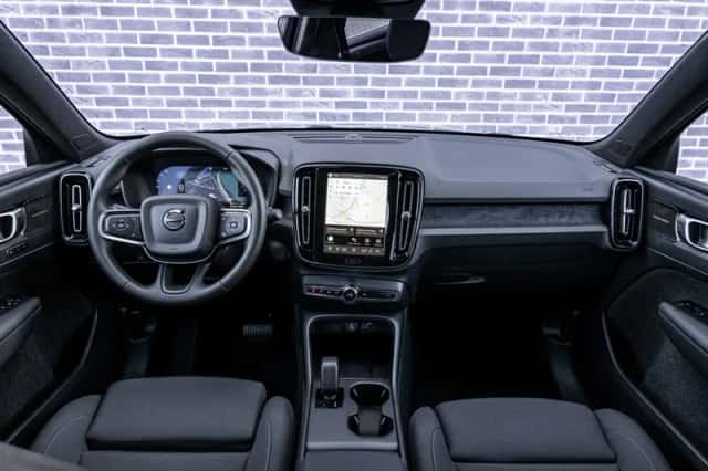 Volvo EX40 (2026) thumbnail 2