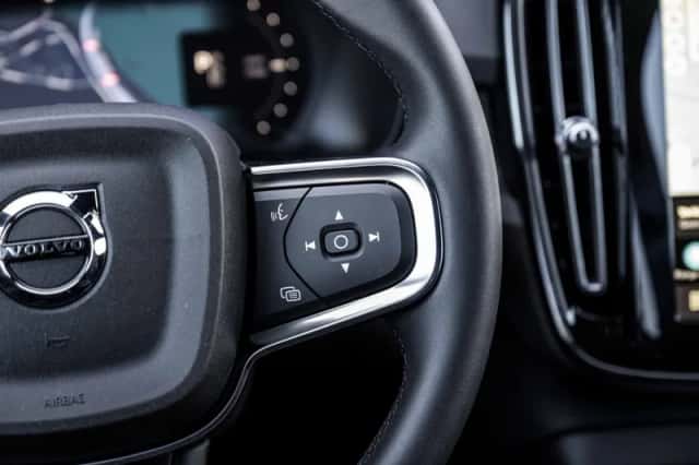Volvo EX40 (2026) thumbnail 16