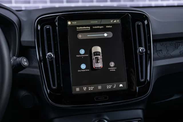 Volvo EX40 (2026) thumbnail 25