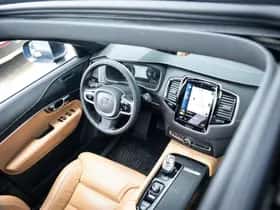 Volvo XC90 thumbnail 23