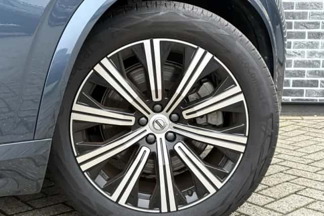 Volvo XC90 (2021) thumbnail 28