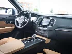 Volvo XC90 thumbnail 6