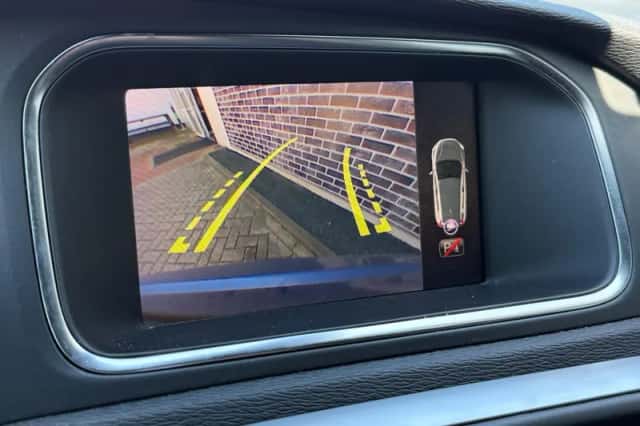 Volvo V40 (2018) thumbnail 6