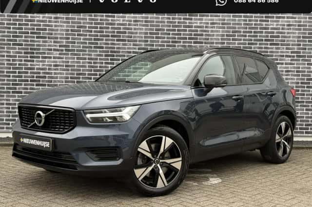 Volvo XC40 (2022) thumbnail 1